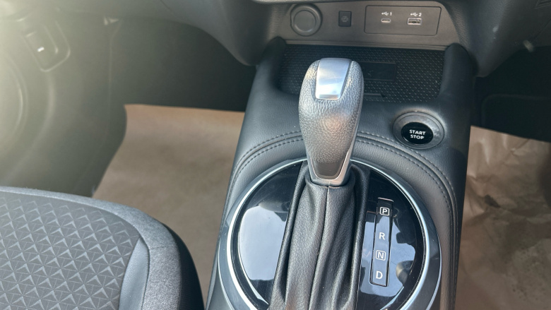 Nissan Juke 1.6 Hybrid N-Connecta 5dr Auto Hybrid Hatchback
